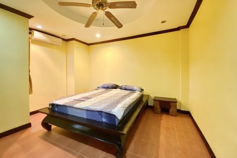 Apartment on Jomtien Beach, Pattaya, Thailand 2 bedrooms № 33419 - photo 13