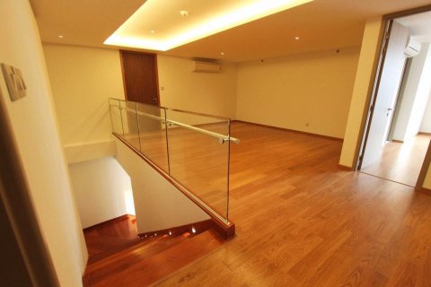 Condo in Bangkok, Thailand, 2 bedrooms  № 30003 - photo 3