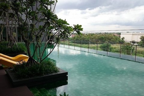 Condo in Bangkok, Thailand, 2 bedrooms  № 30124 - photo 10