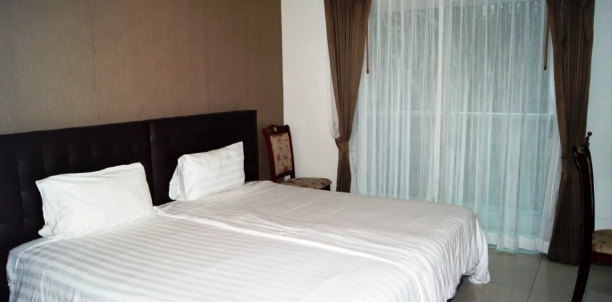 Condo in Pattaya, Thailand, 2 bedrooms in Laguna Bay  № 35320