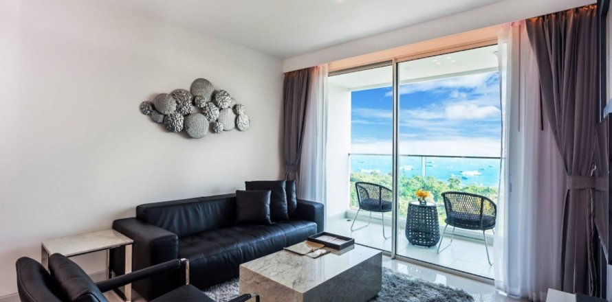 Condo in Pattaya, Thailand, 2 bedrooms in Amari Residence  № 33605