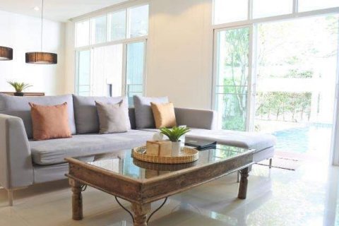 Townhouse in Bang Tao, Thailand 3 bedrooms № 34648 - photo 3