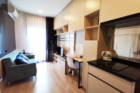 Condo in Bangkok, Thailand, 1 bedroom  № 30474 - photo 5