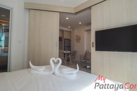 Condo in Pattaya, Thailand, 1 bedroom  № 34111 - photo 8