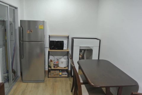 Condo in Bangkok, Thailand, 2 bedrooms  № 30865 - photo 3