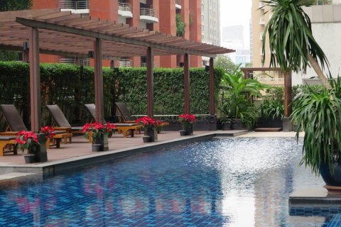 Condo in Bangkok, Thailand, 2 bedrooms  № 30640 - photo 3