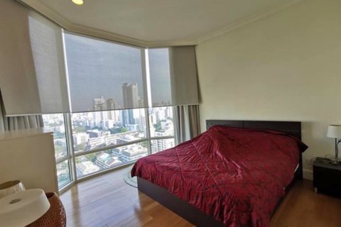 Condo in Bangkok, Thailand, 2 bedrooms  № 31045 - photo 5