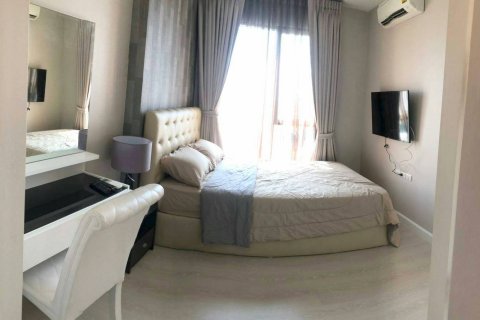 Condo in Bangkok, Thailand, 3 bedrooms  № 29879 - photo 12