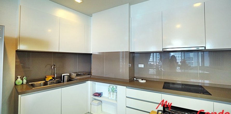 Condo in Pattaya, Thailand, 3 bedrooms  № 32719