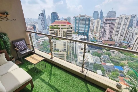 Condo in Bangkok, Thailand, 2 bedrooms  № 31750 - photo 4