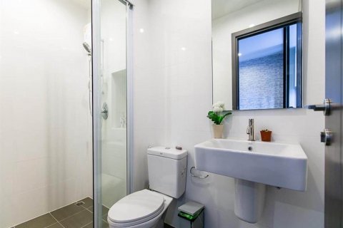 Condo in Bangkok, Thailand, 1 bedroom  № 29898 - photo 8