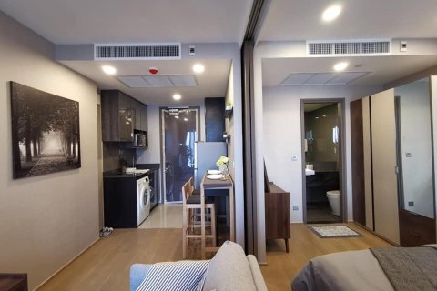 Condo in Bangkok, Thailand, 1 bedroom  № 30403 - photo 8