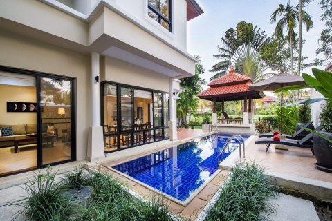 Villa in Bang Tao, Thailand 4 bedrooms № 34828 - photo 1