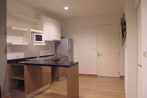 Condo in Bangkok, Thailand, 1 bedroom  № 30609 - photo 5