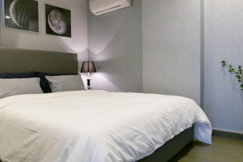 Condo in Bangkok, Thailand, 2 bedrooms  № 29460 - photo 10