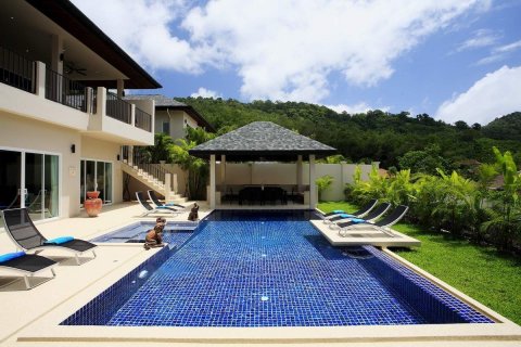 Villa on Nai Harn Beach, Thailand 7 bedrooms № 34499 - photo 14