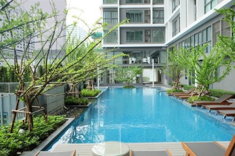 Condo in Bangkok, Thailand, 1 bedroom  № 30535 - photo 1