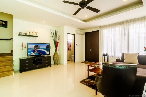 Townhouse in Bang Tao, Thailand 2 bedrooms № 34571 - photo 3