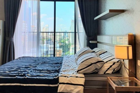 Condo in Bangkok, Thailand, 1 bedroom  № 31620 - photo 3