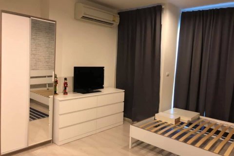 Condo in Bangkok, Thailand, 1 bedroom  № 31052 - photo 6