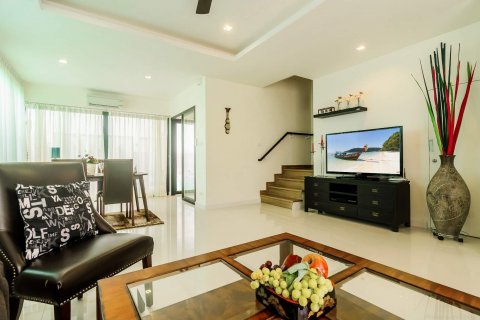 Townhouse in Bang Tao, Thailand 2 bedrooms № 34571 - photo 10