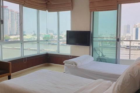 Condo in Bangkok, Thailand, 2 bedrooms  № 30049 - photo 10