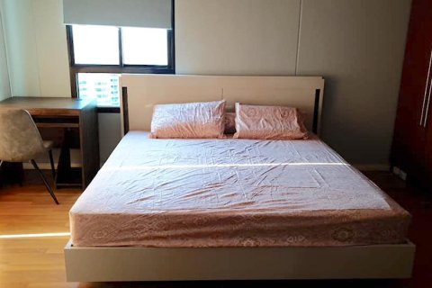 Condo in Bangkok, Thailand, 2 bedrooms  № 31375 - photo 4