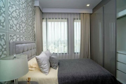 Condo in Bangkok, Thailand, 3 bedrooms  № 30668 - photo 9