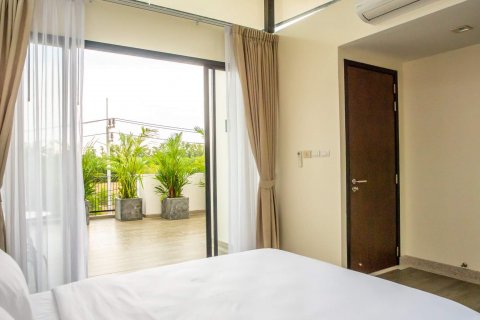 Townhouse in Bang Tao, Thailand 3 bedrooms № 34314 - photo 23