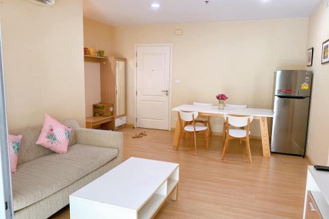 Condo in Bangkok, Thailand, 2 bedrooms  № 31025 - photo 9