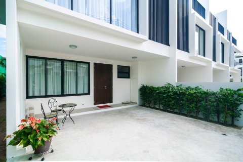 Townhouse in Bang Tao, Thailand 2 bedrooms № 34571 - photo 1