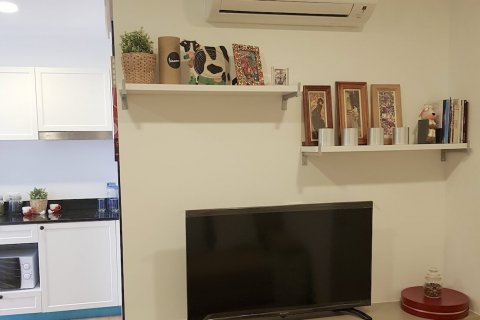 Condo in Bangkok, Thailand, 1 bedroom  № 31407 - photo 9