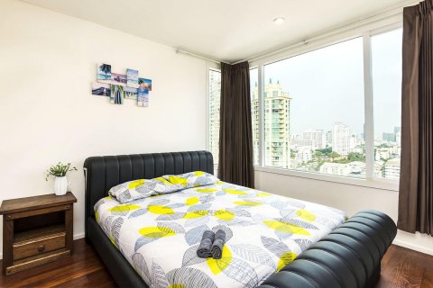 Condo in Bangkok, Thailand, 2 bedrooms  № 31752 - photo 11