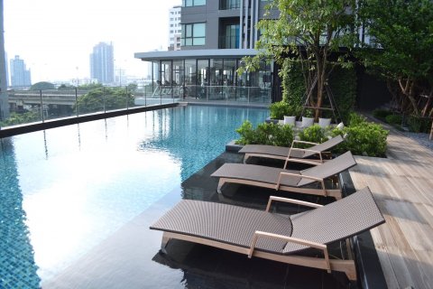 Condo in Bangkok, Thailand, 2 bedrooms  № 29827 - photo 3