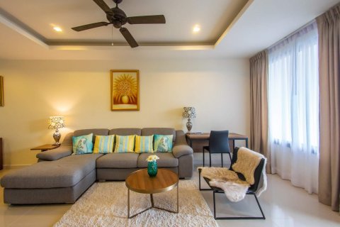 Townhouse in Bang Tao, Thailand 3 bedrooms № 34314 - photo 4