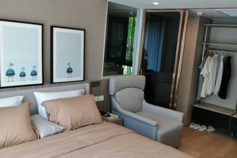 Condo in Bangkok, Thailand, 2 bedrooms  № 29504 - photo 9