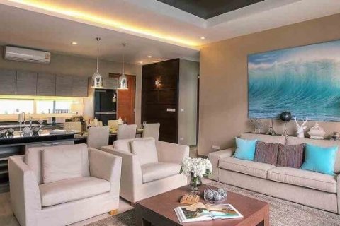 House in Pattaya, Thailand 4 bedrooms № 29405 - photo 4
