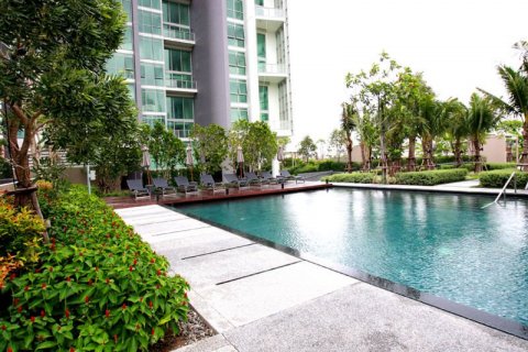 Condo in Bangkok, Thailand, 1 bedroom  № 29974 - photo 1