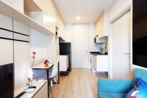 Condo in Bangkok, Thailand, 1 bedroom  № 30474 - photo 9