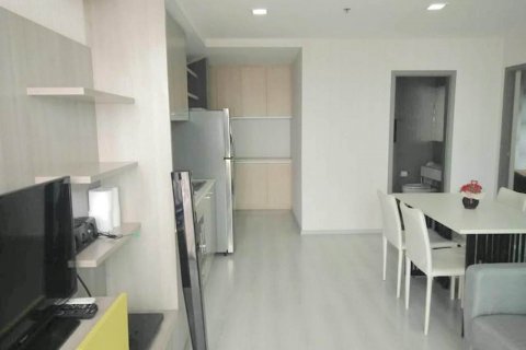 Condo in Bangkok, Thailand, 2 bedrooms  № 30124 - photo 3