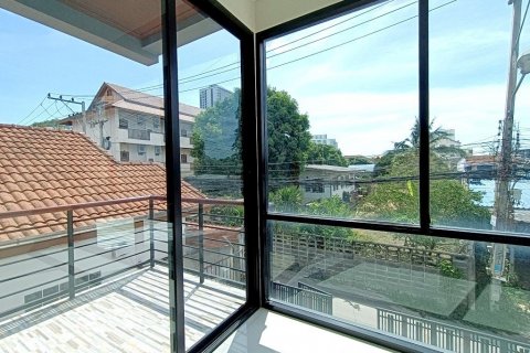 House in Pattaya, Thailand 3 bedrooms № 33791 - photo 6