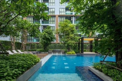 Condo in Bangkok, Thailand, 2 bedrooms  № 29897 - photo 20