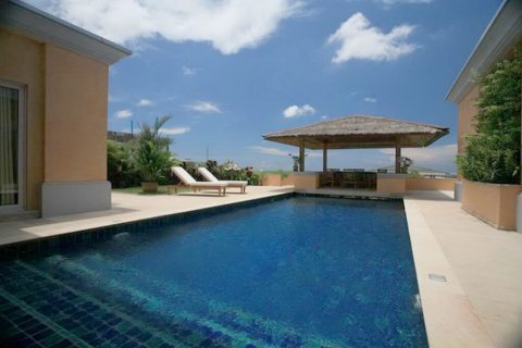 House in Pattaya, Thailand 3 bedrooms № 29402 - photo 6