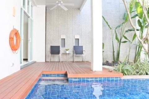 Townhouse in Bang Tao, Thailand 3 bedrooms № 34648 - photo 12