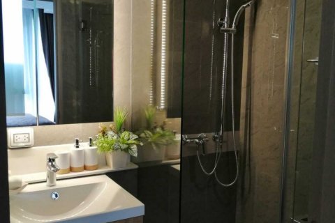 Condo in Bangkok, Thailand, 2 bedrooms  № 29504 - photo 10