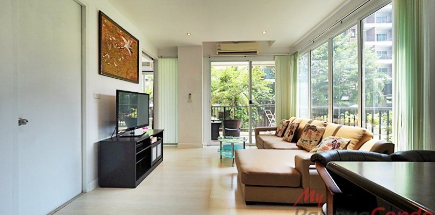 Condo in Pattaya, Thailand, 2 bedrooms  № 32556