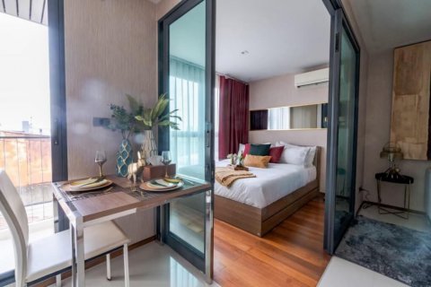 Condo in Bangkok, Thailand, 1 bedroom  № 32100 - photo 10