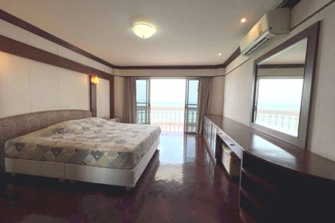 Condo in Pattaya, Thailand, 3 bedrooms  № 36516 - photo 5