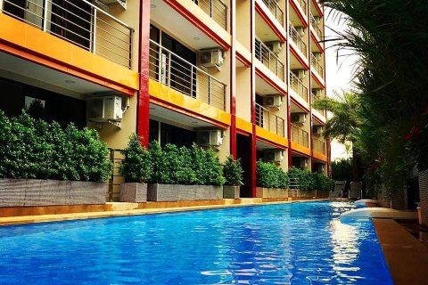 Apartment on Nai Harn Beach, Thailand 2 bedrooms № 35786 - photo 12