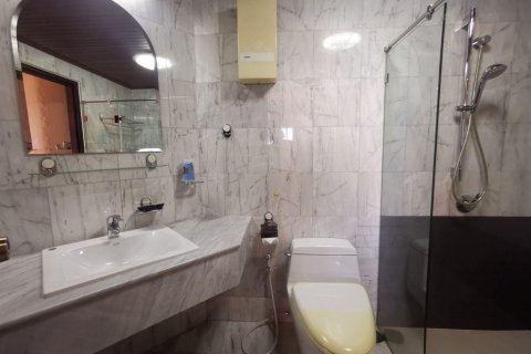 Condo in Pattaya, Thailand, 3 bedrooms  № 36527 - photo 20